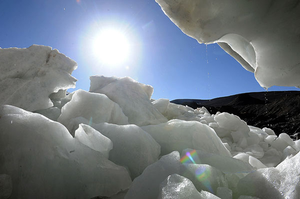 Tibet's glaciers at their warmest in 2,000 years