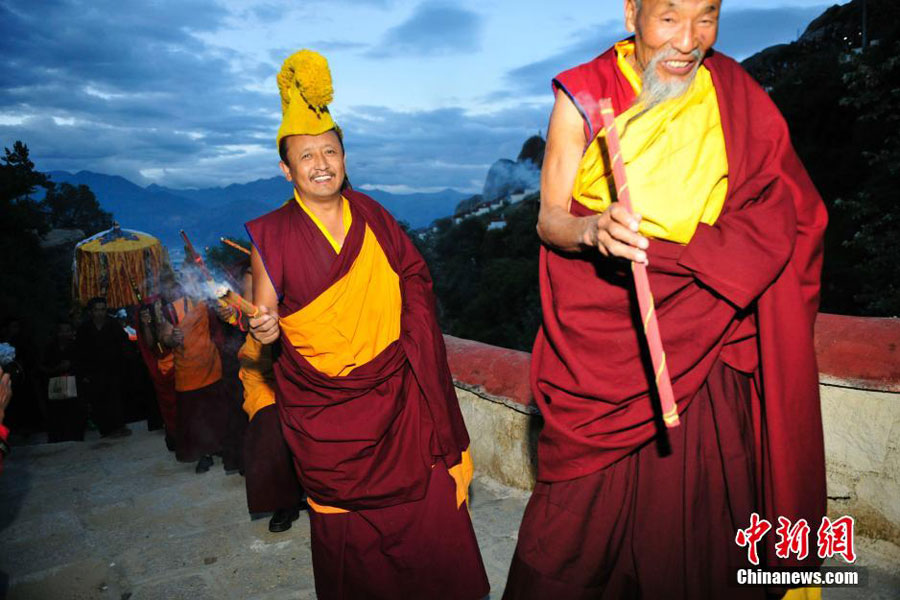 Shoton Festival celebrated in Tibet