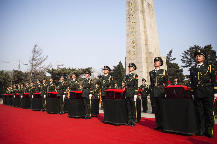 Remains of Chinese volunteer force buried in Shenyang