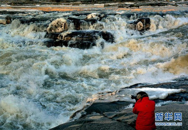 Stunning view of Yellow River Hukou ice cascade