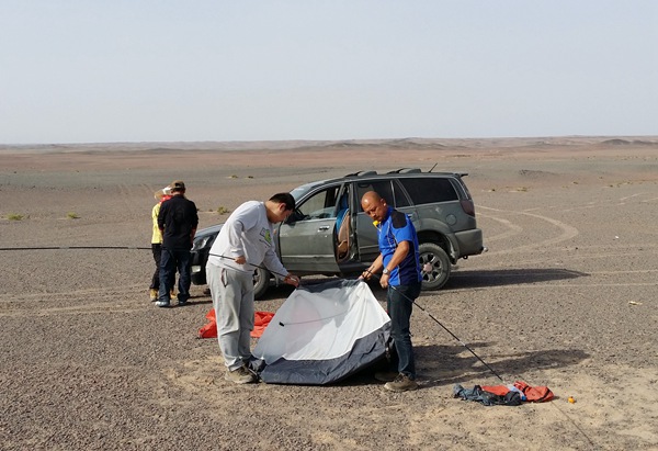 Meteorite madness in an alien landscape