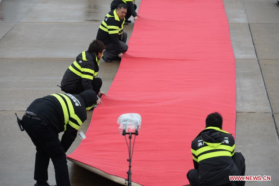 President Xi arrives in Macao for anniversary celebrations