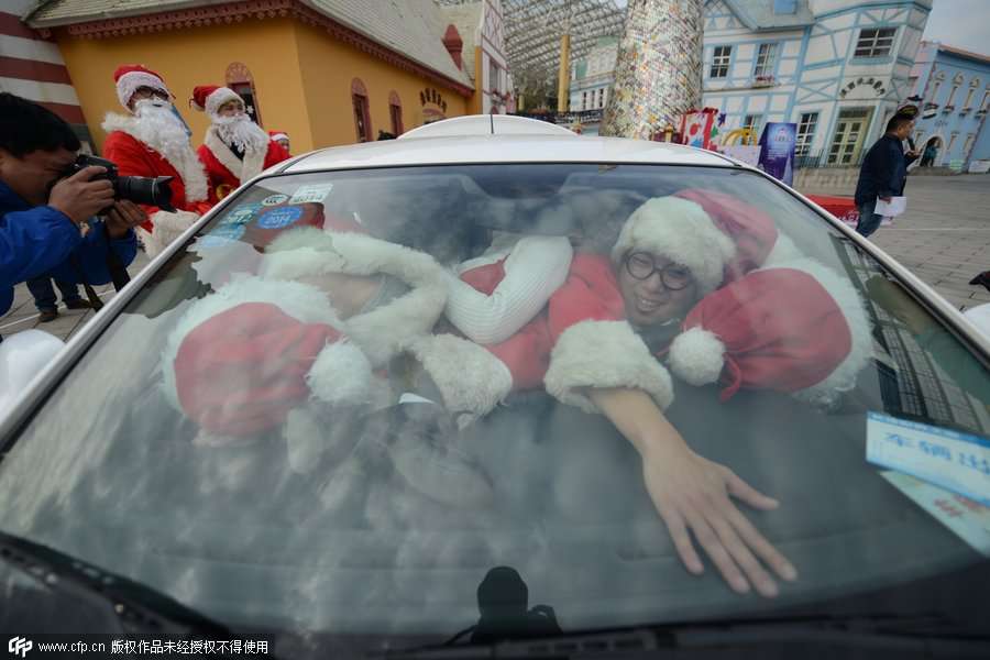 Santa Claus shows off skills