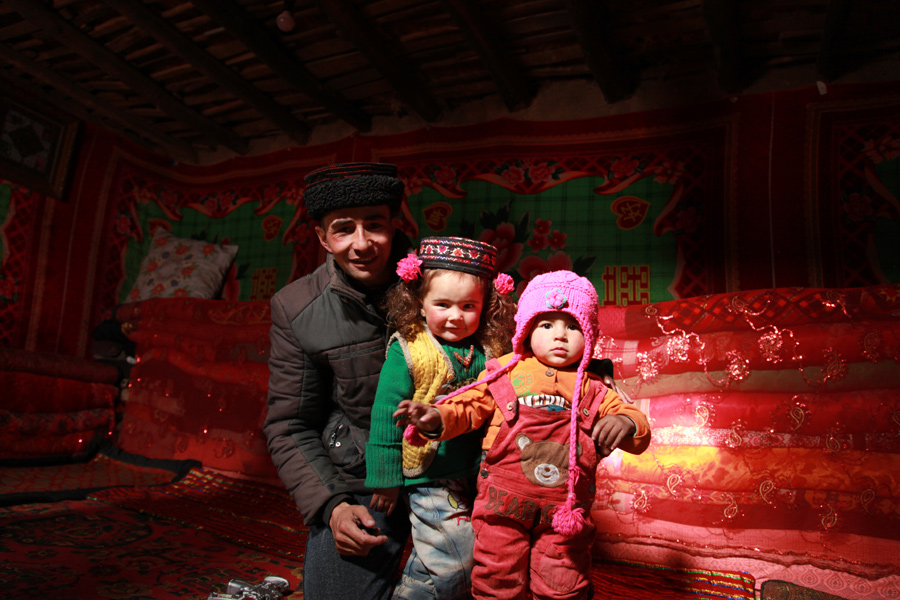 Ethnic Tajik life through the lens of a soldier (Part III)