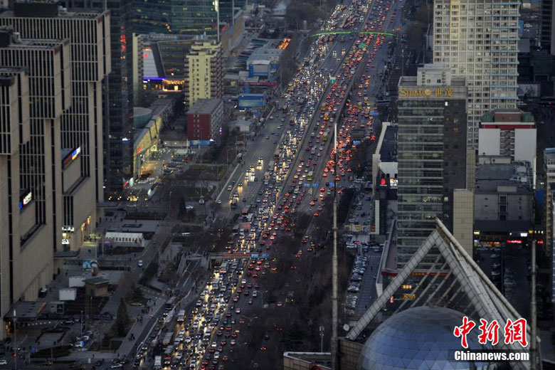 Christmas Eve a congested night in Beijing