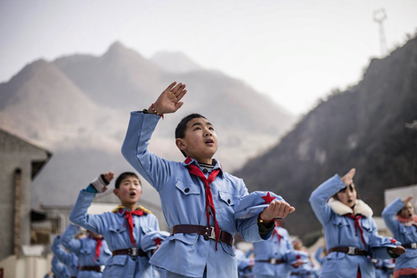 Red Army school in quake-hit town