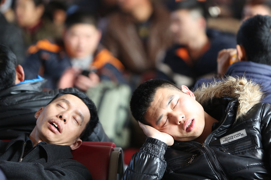 Sleeping snapshots during <EM>chunyun</EM>