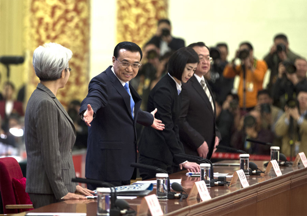 Anecdotes reveal why Premier Li's quick wit is famous