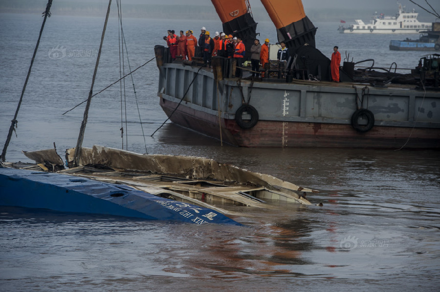 Capsized ship fully turned over