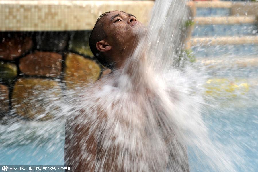 Cooling off to escape the heat wave