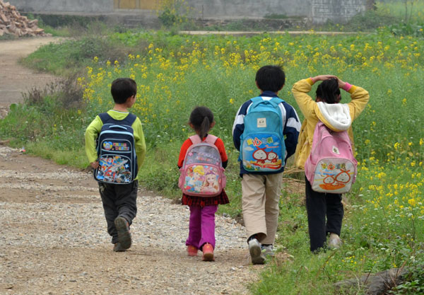 Nanjing releases draft law banning minors under 6 to be left alone
