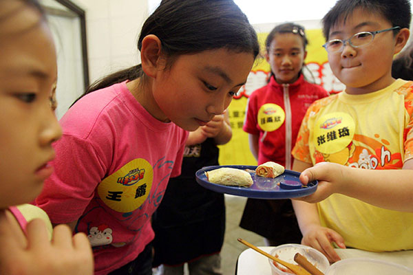 Unbalanced diets, lack of exercise hamper health of students, experts say<BR>