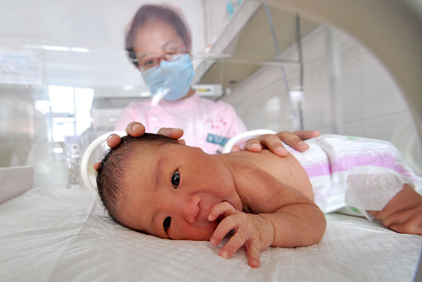 Unnecessary C-sections come under scrutiny in Anhui province
