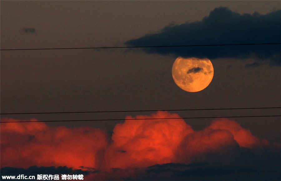 Supermoon marks Mid-Autumn Festival across China