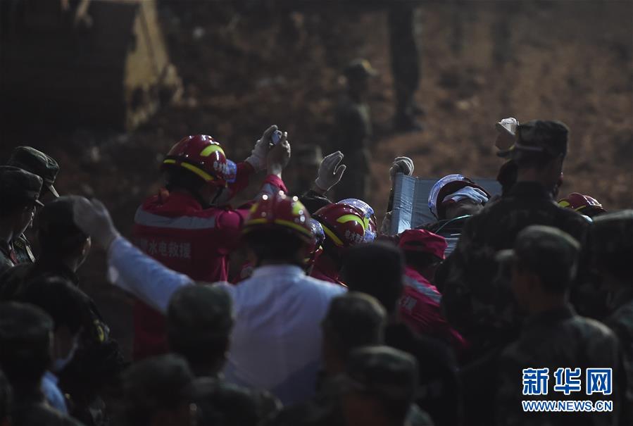 One survivor rescued from Shenzhen's landslide