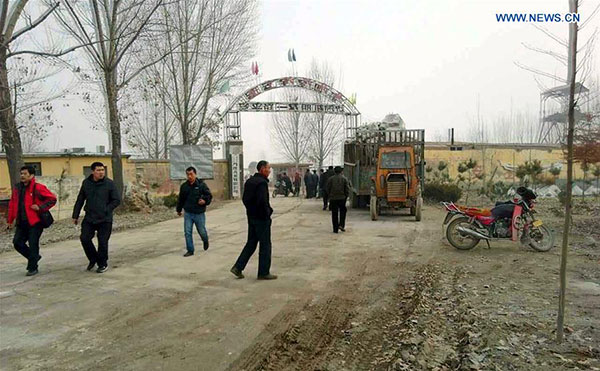 Gypsum mine collapses in east China, many feared buried