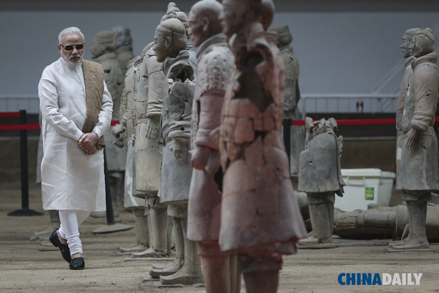 China Daily Pictures of the year 2015: Triumphs, tragedies & life's little moments