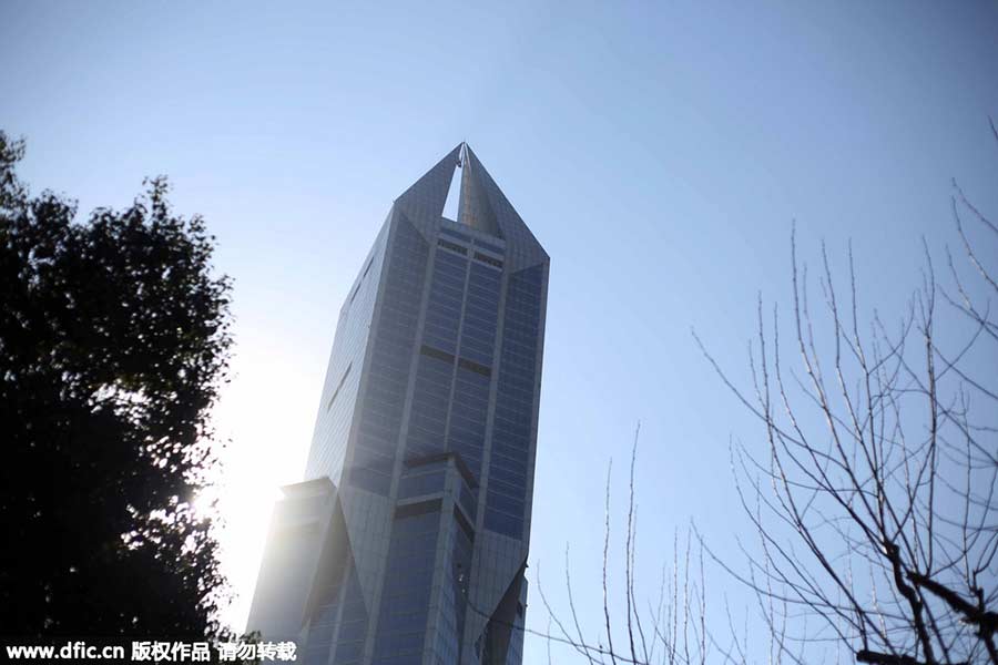 Page-turner in sky: World's highest library in Shanghai