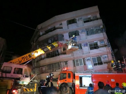 17 dead, hundreds injured after quake flattens buildings in Taiwan