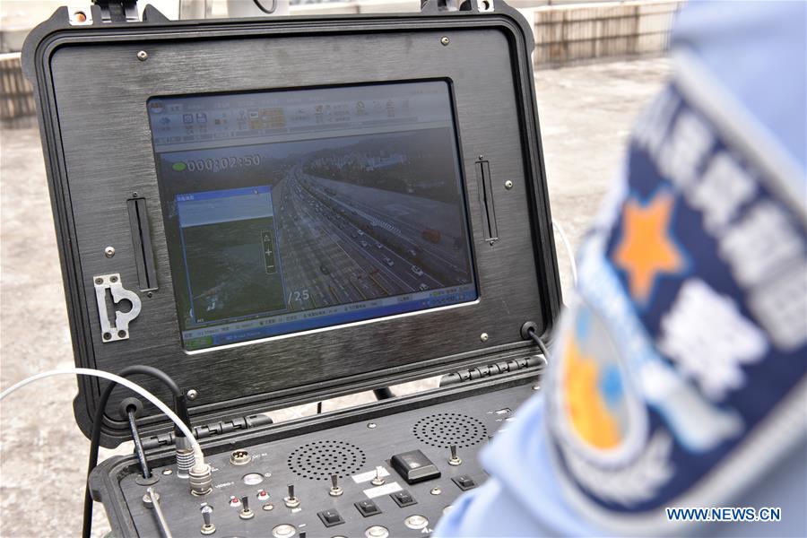 Drones used to monitor traffic during May Day holiday in S China