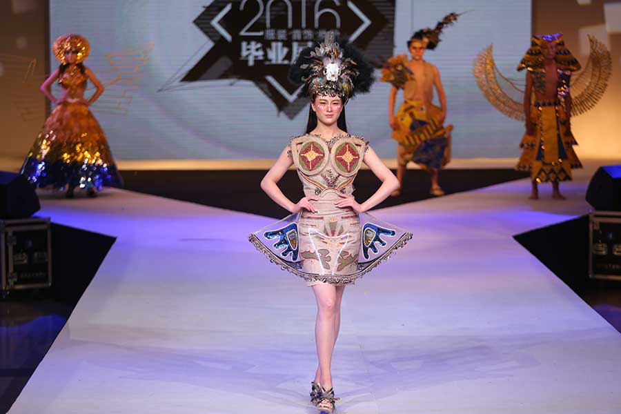 University students dazzle crowd with their own fashions