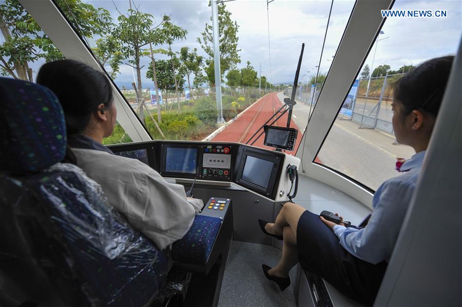 Trams to be in trial use in SW China