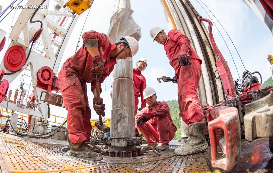 China's largest shale gas project goes into production