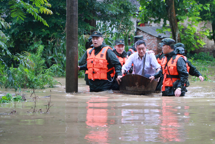 Flood causes overflow of 35 reservoirs in East China's Anhui