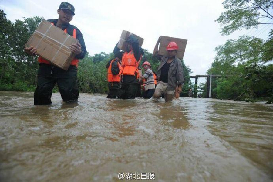 Dam's floodway blasted to discharge water in Hubei province