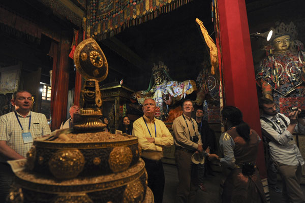 Overseas experts praise Tibet ahead of forum