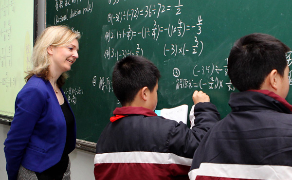 8,000 schools in UK to add Chinese math system