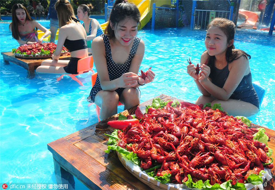 Spicy crawfish cools you down in hot summer