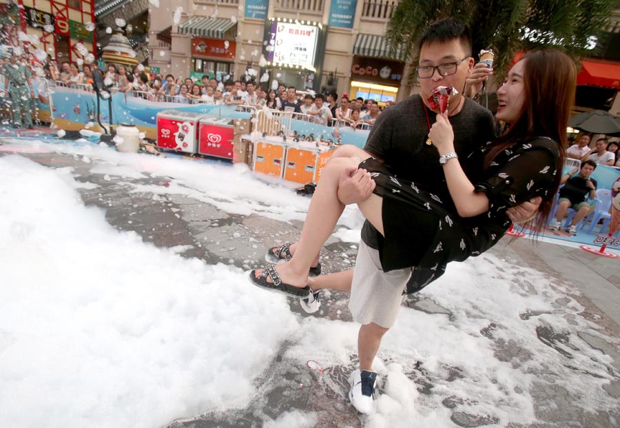 Ice cream competition melts summer heat