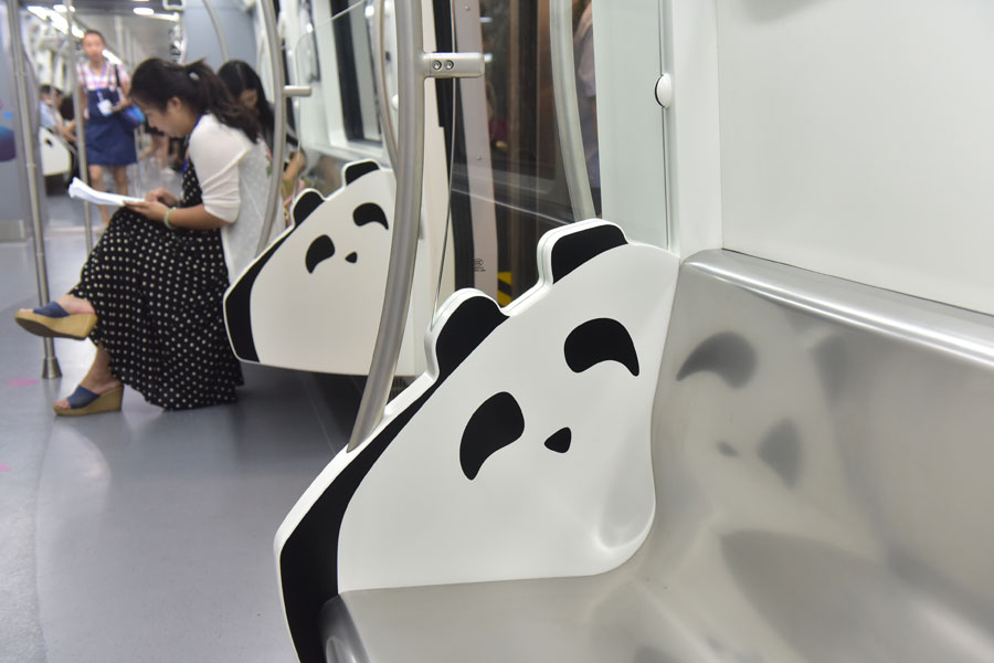 World's first panda-themed subway line runs in Chengdu