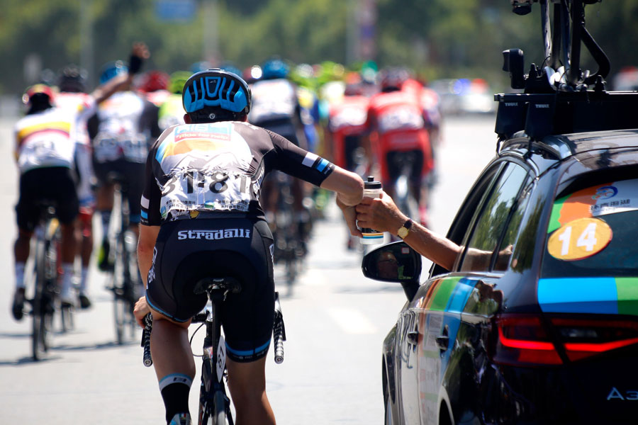 Moments from the 2016 Tour of Qinghai Lake