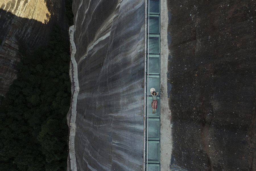 Look down if you dare: world's most vertigo-inducing glass skywalks