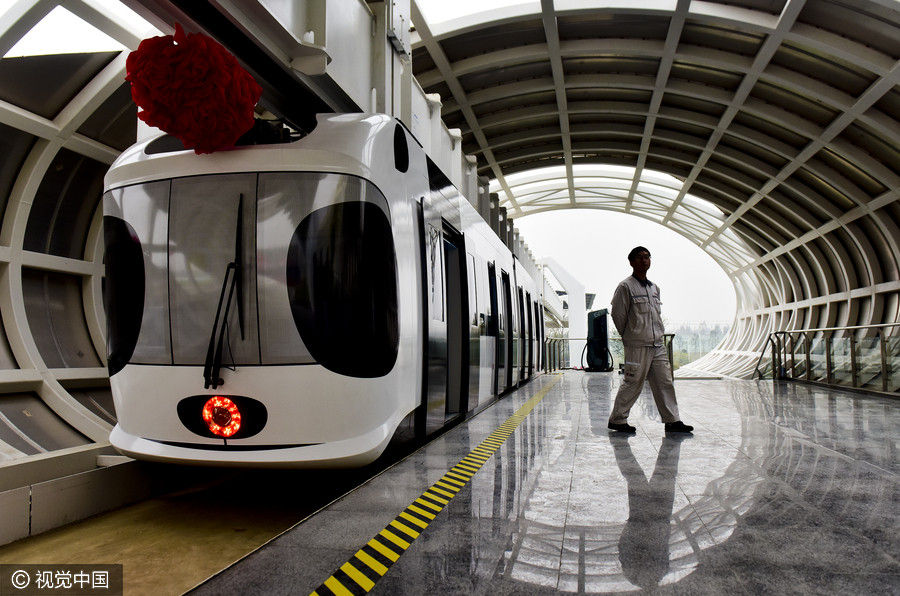 Start of new journey: New energy monorail undergoes trial