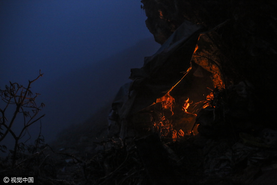 The hard and worthwhile life of anti-poaching patrol team in SW China