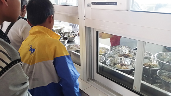 Nutritious meal benefits rural students in Yunnan