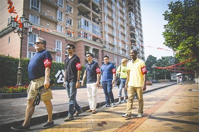 Community patrols go international in Chengdu