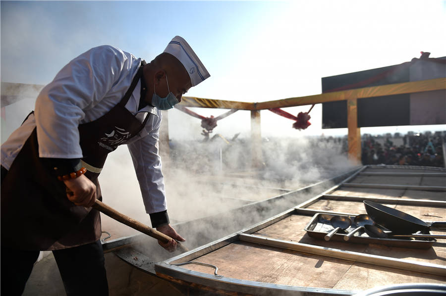 Huge lamb stew in Ningxia Hui autonomous region