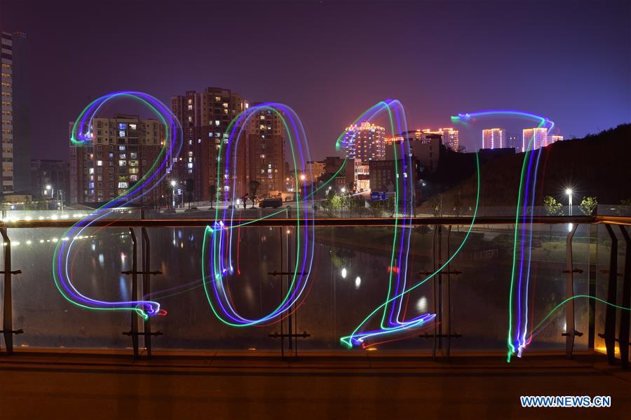 People greet upcoming new year across China