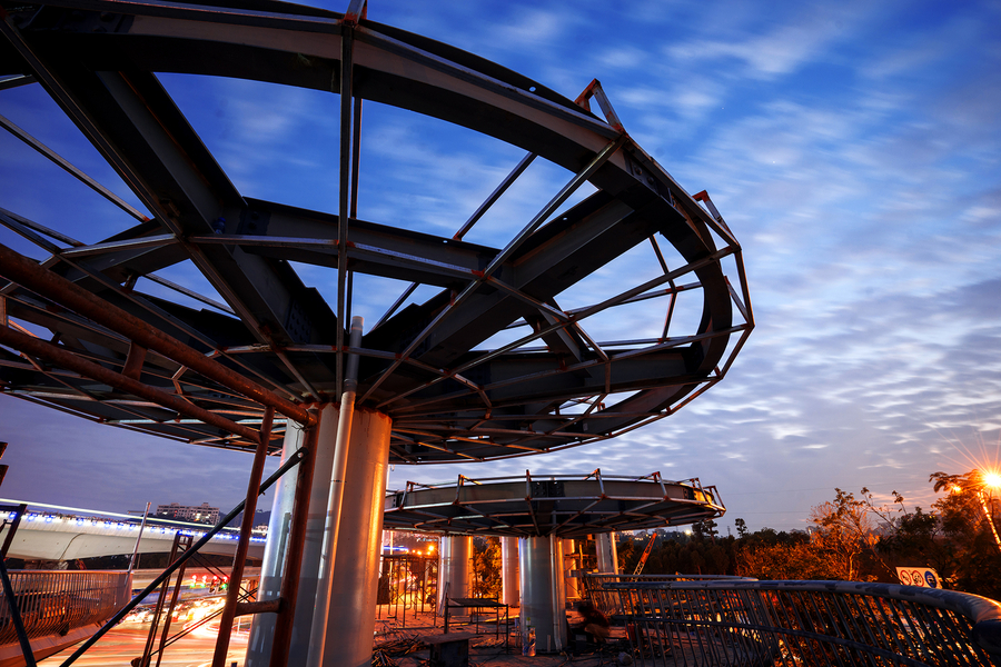 China's first elevated cycle track to open in Xiamen