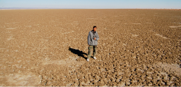 Dried-up Har Lake reappears in desert