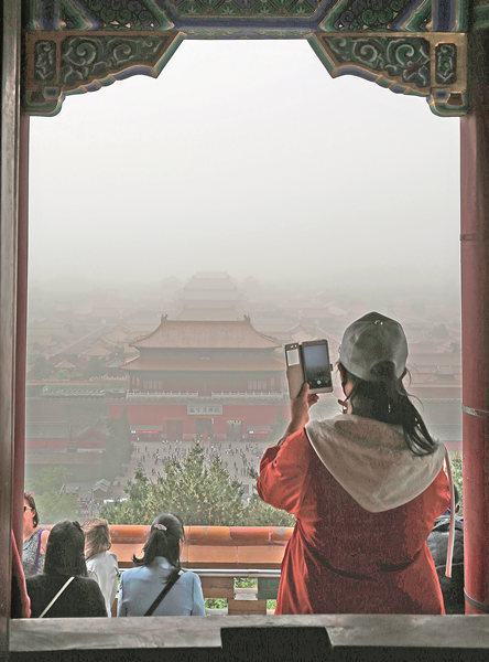 Sandstorm engulfs a sixth of nation as flights affected, health warning issued