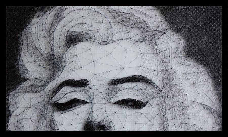 Wuhan student recreates Marilyn Monroe portrait using only nails and string