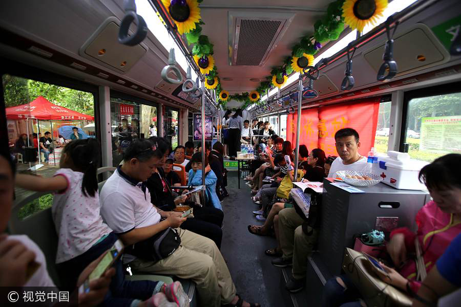 Scenes from the most important test in China