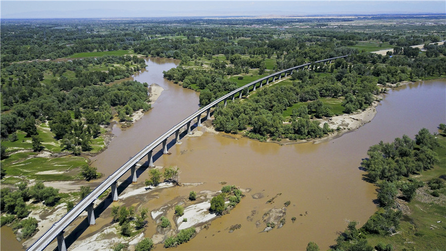 Altay's isolation from railway network comes to an end