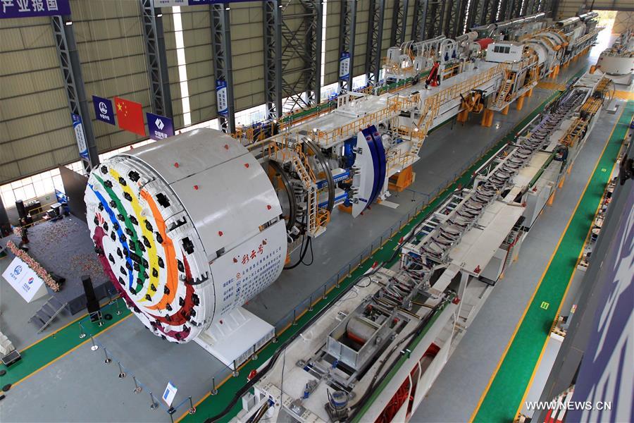 Chinese made tunnel boring machine completed in Kunming