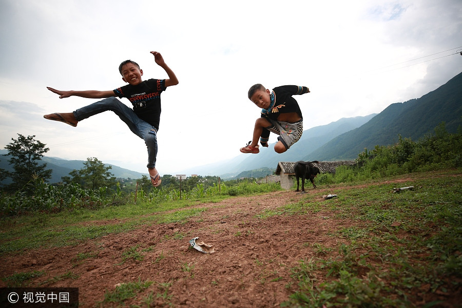 Kung fu dream of a 6-year-old fan of Bruce Lee